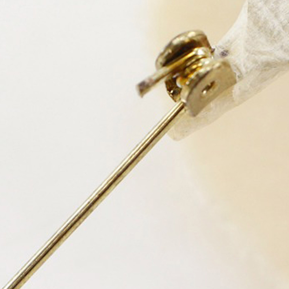 Pre-Loved Chanel Wool Camellia Brooch - Picture 7 of 9